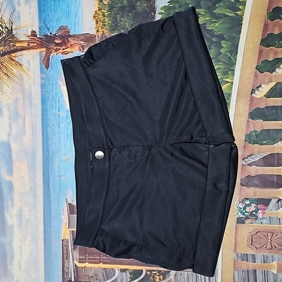 Stella McCartney Adidas Black Short Shorts Size Medium - Picture 1 of 5